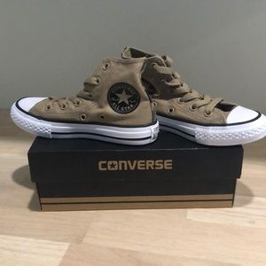 RARE Converse One Star sand/camo hightop sneakers